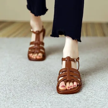 מרי ג ' יין סנדלים נשים צרפתית רטרו Sandalias 2023 חדש Womes נעליים תחתון שטוח בוהן פתוח חלול לארוג הקיץ Womens סנדלים